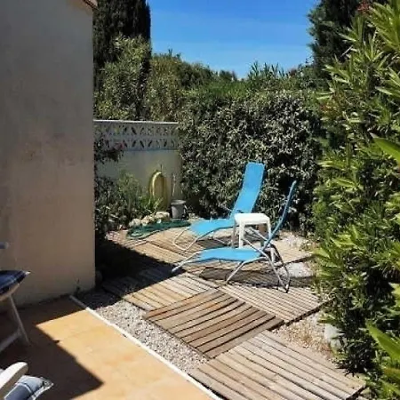 Apartment Les Reales